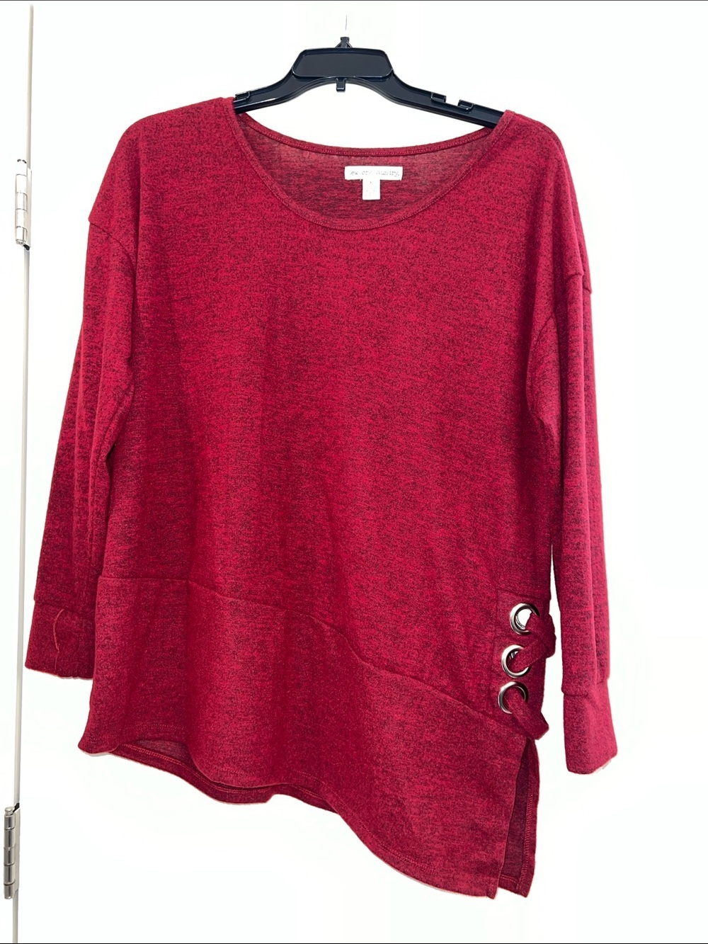 New York Laundry Red Asymmetrical Long-Sleeve Top with Grommet Detail